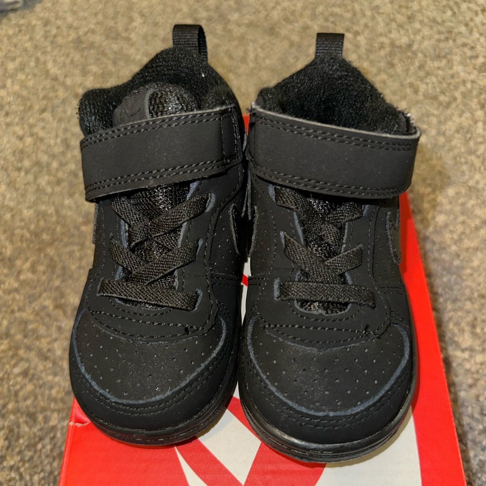 Nike Kids Black Sole Sneakers